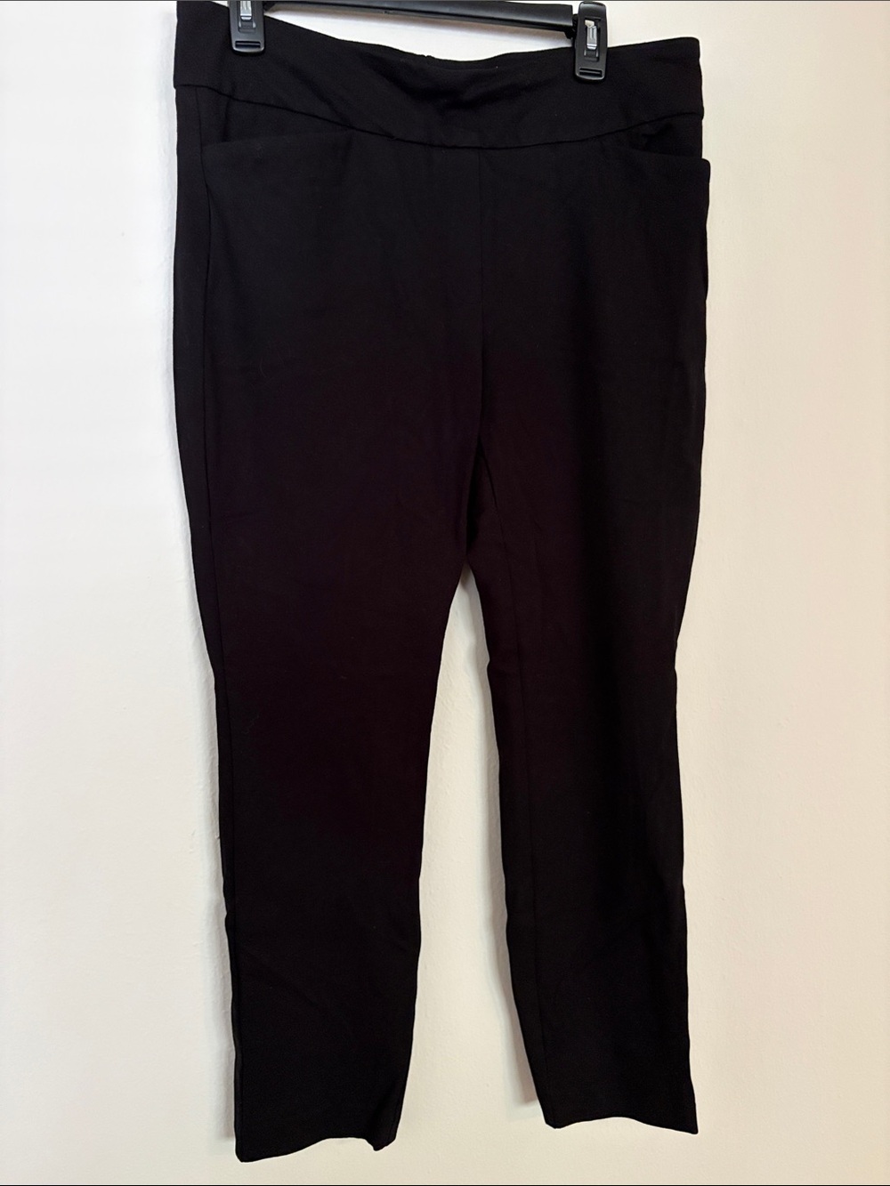 Dalia Black Pull-On Stretch Pants